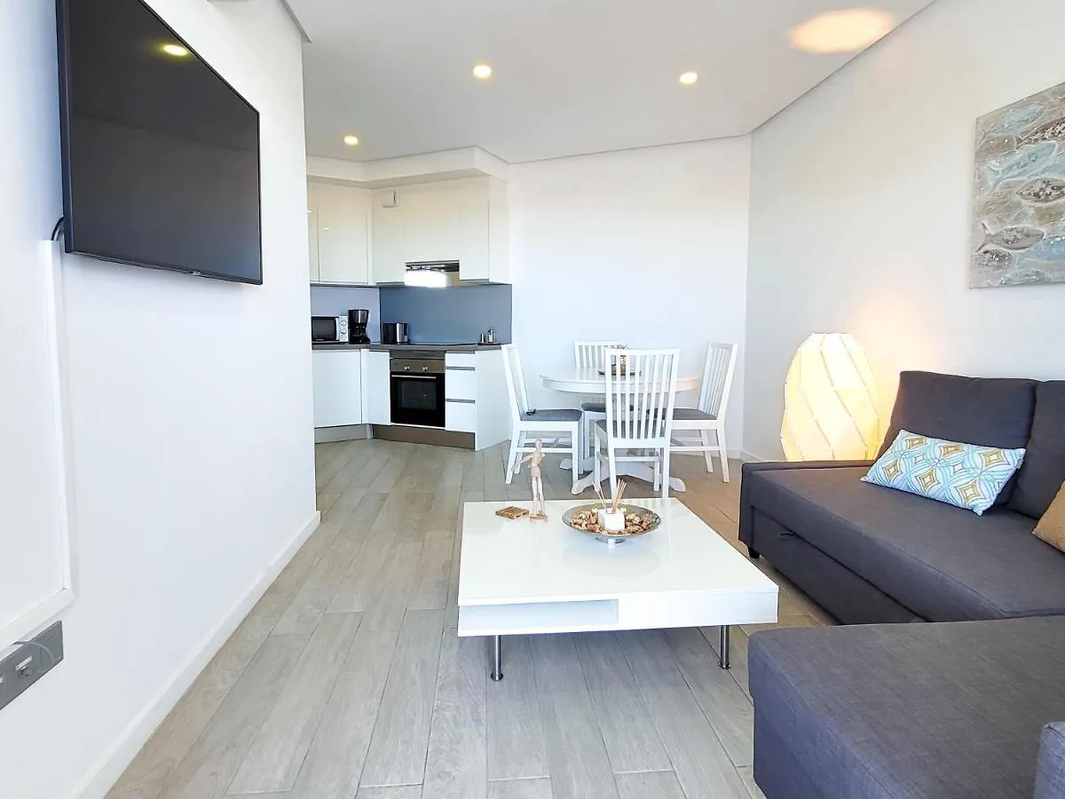 Ocean Garden Suite 66 阿德耶 公寓